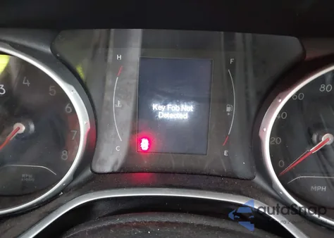 2019 Jeep Compass Altitude Fwd z USA, uszkodzony, nr VIN 3C4NJCBB4KT789231